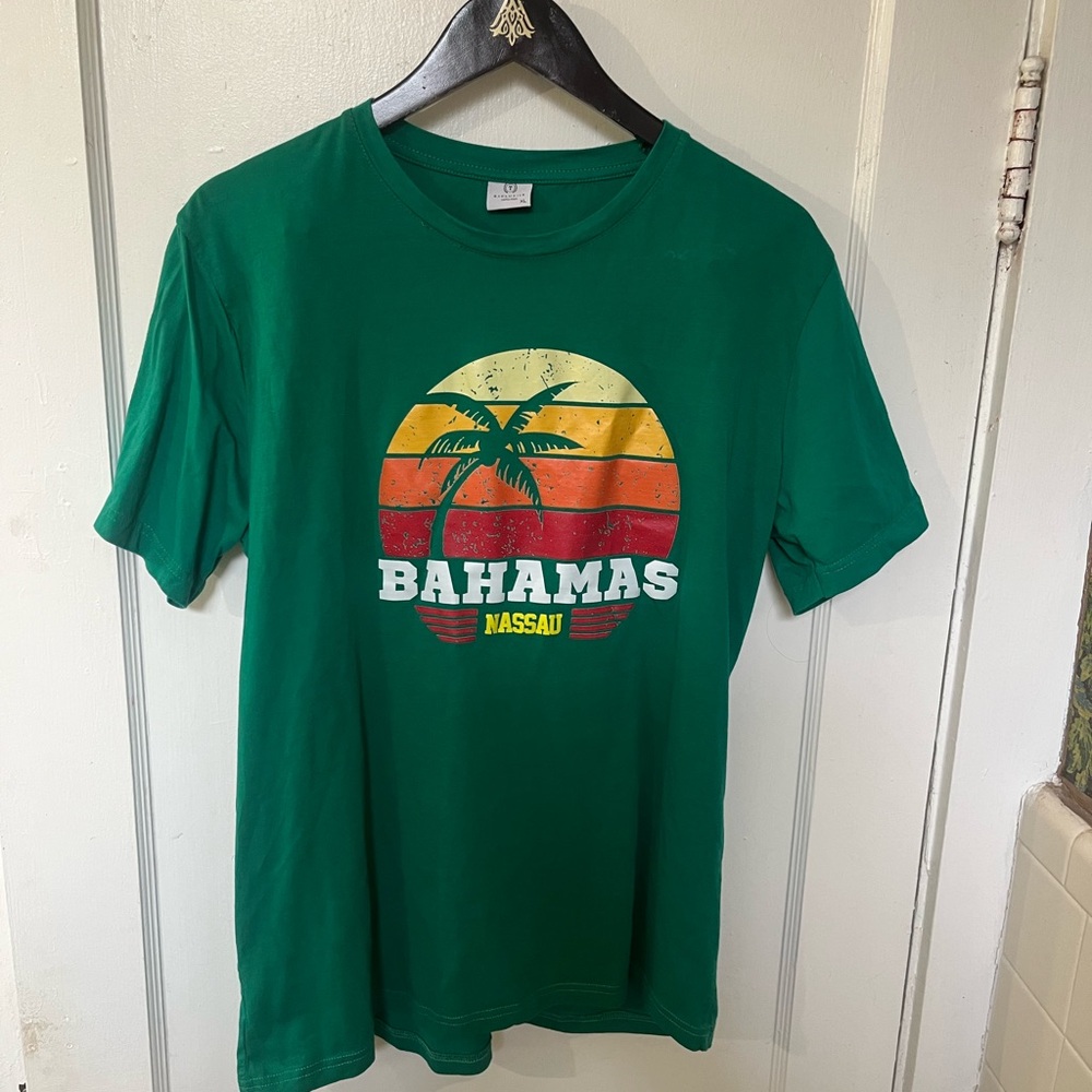 Nassau Bahamas Vintage Style Palm Tree Sunset Souvenir XL